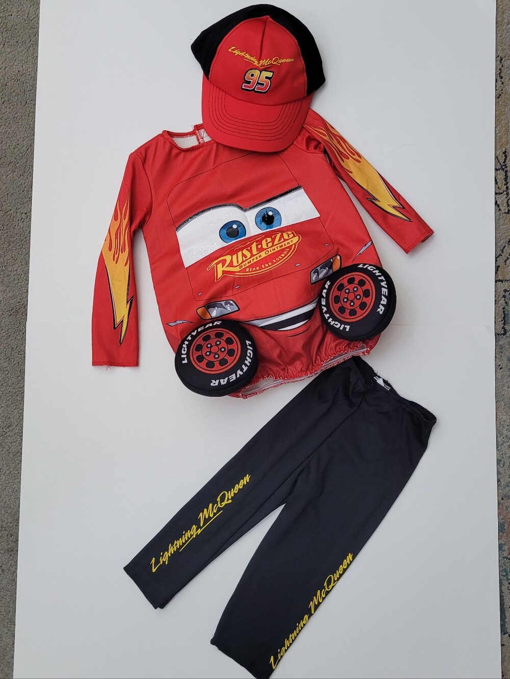 Lightning Mcqueen Costume Set Disney Pixar Cars 18-24 Month Hard To Find Racecar